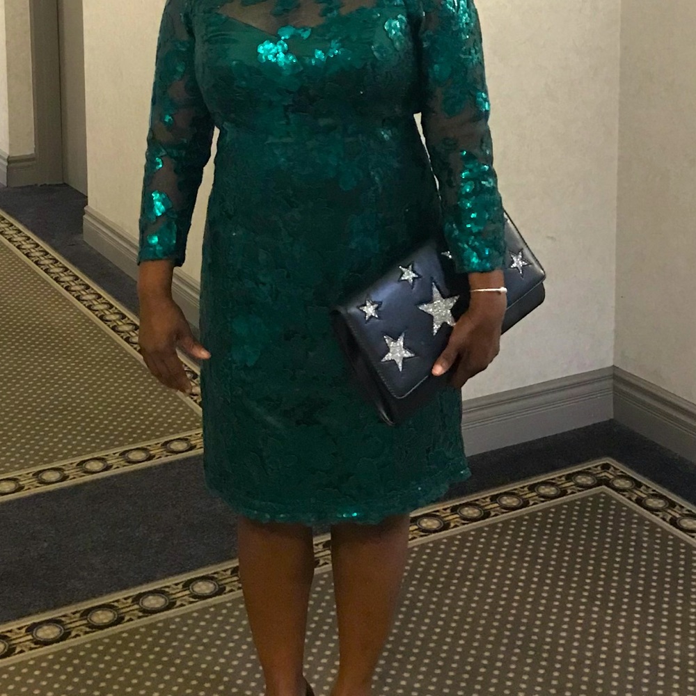 Formal green dress in mint condition